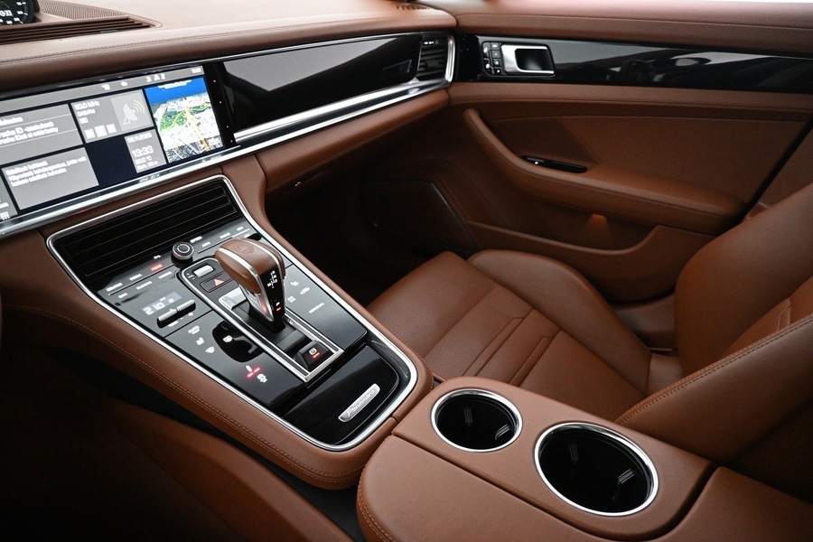 Porsche Panamera vaihtoauto