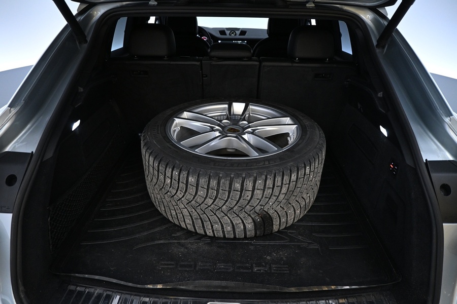 Porsche Cayenne vaihtoauto