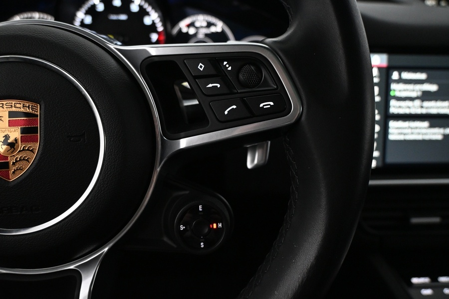 Porsche Cayenne vaihtoauto