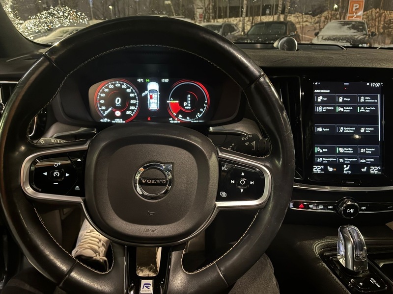 Volvo V60 vaihtoauto