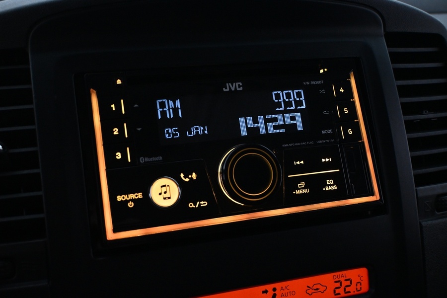 Nissan Navara vaihtoauto