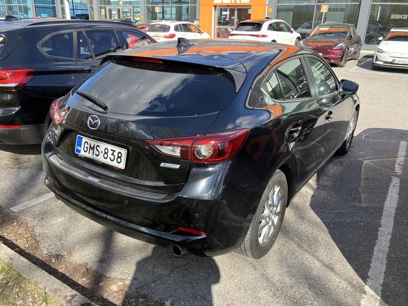 Mazda 3 vaihtoauto