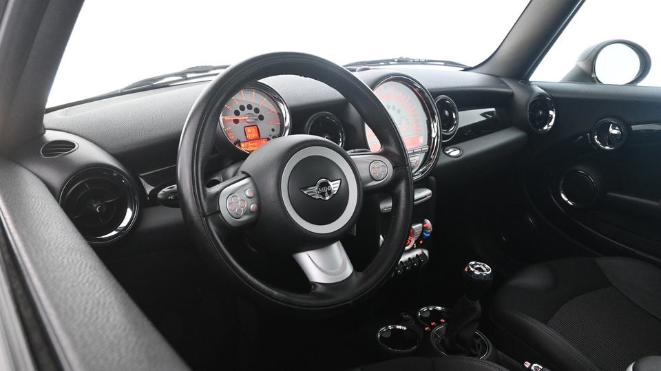 Mini Cooper vaihtoauto