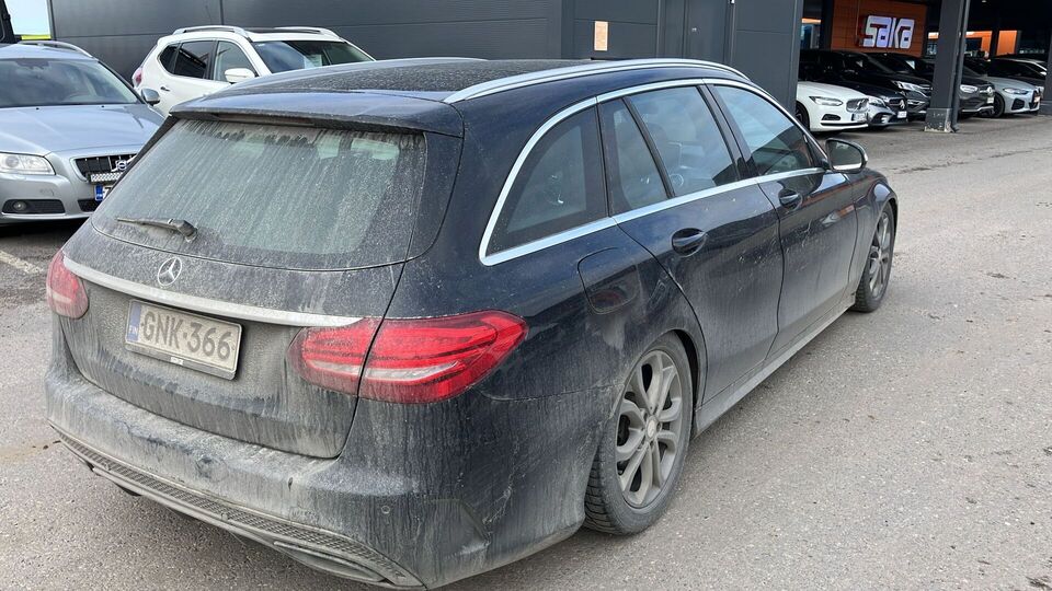 Mercedes-Benz C vaihtoauto