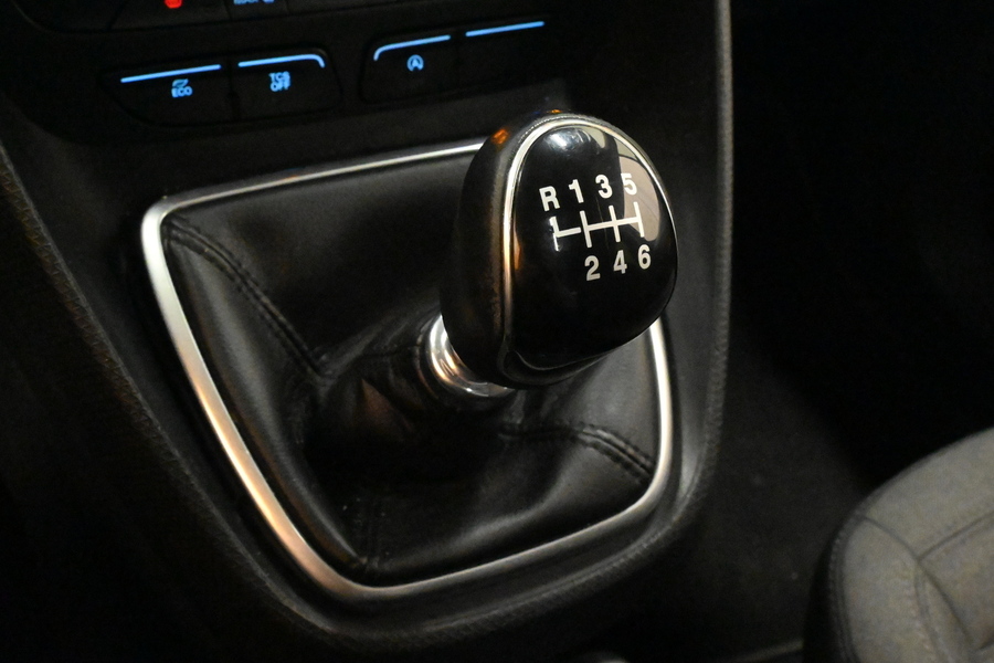 Ford Grand Tourneo Connect vaihtoauto