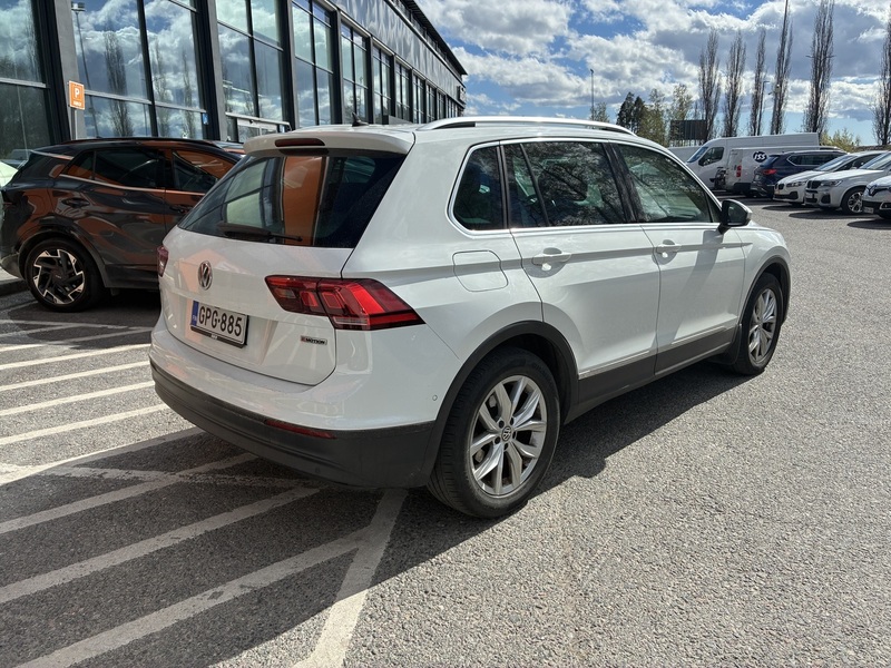 Volkswagen Tiguan vaihtoauto