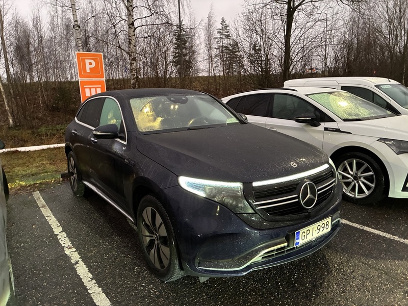 Mercedes-Benz EQC vaihtoauto