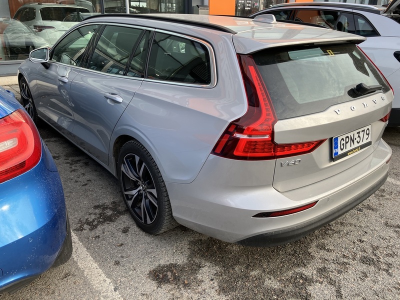 Volvo V60 vaihtoauto