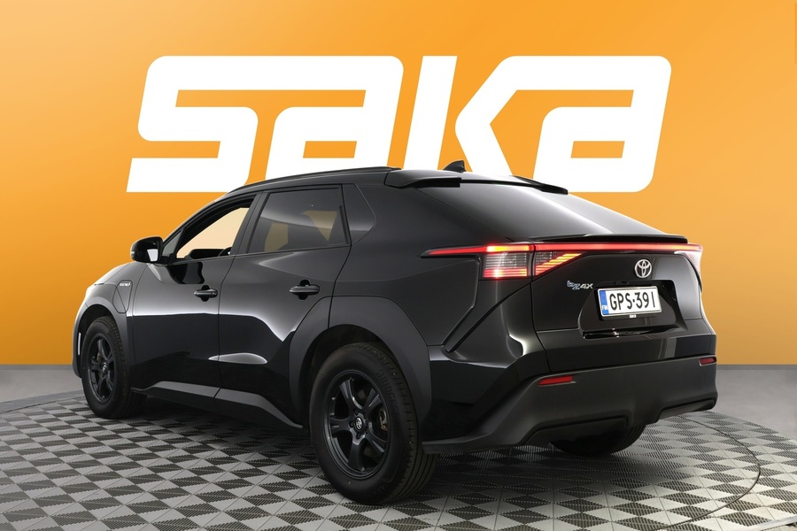 Toyota bZ4X vaihtoauto