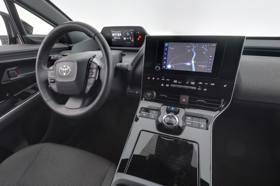 Toyota bZ4X vaihtoauto