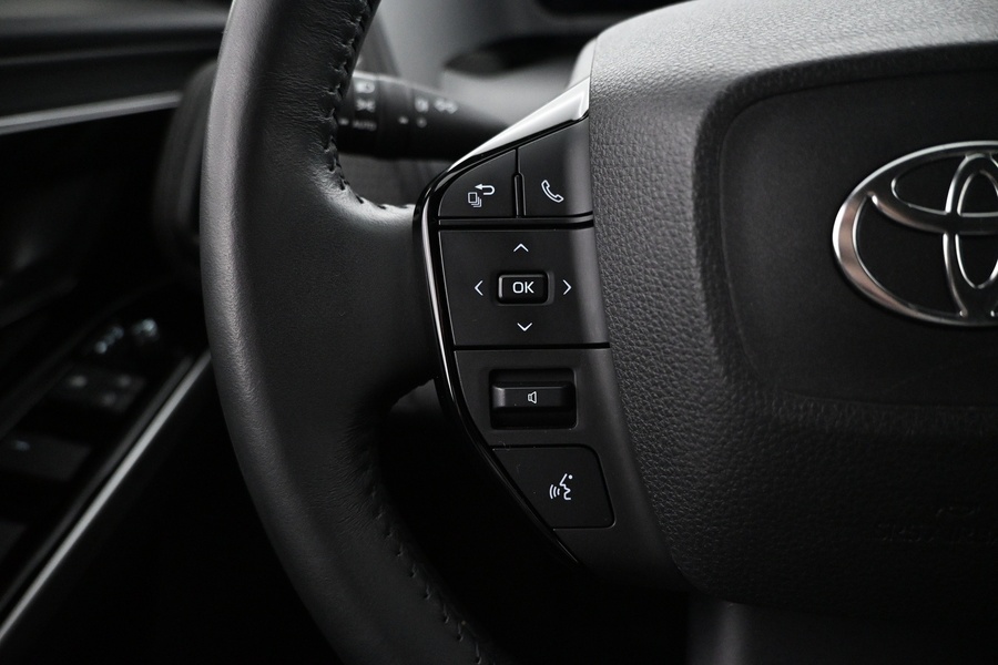 Toyota bZ4X vaihtoauto