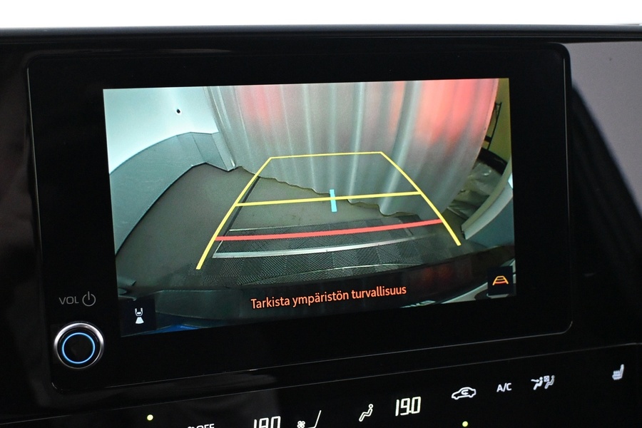 Toyota bZ4X vaihtoauto