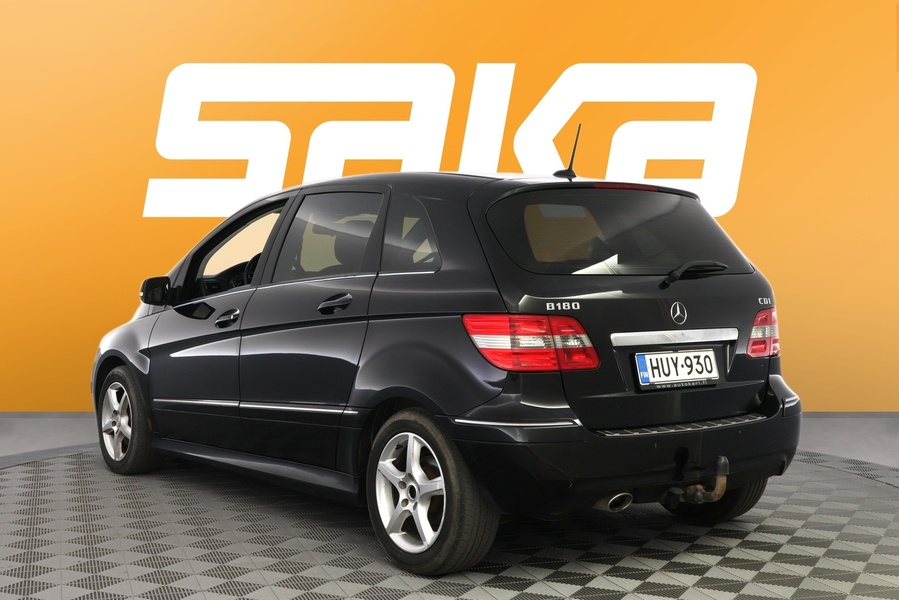 Mercedes-Benz B vaihtoauto