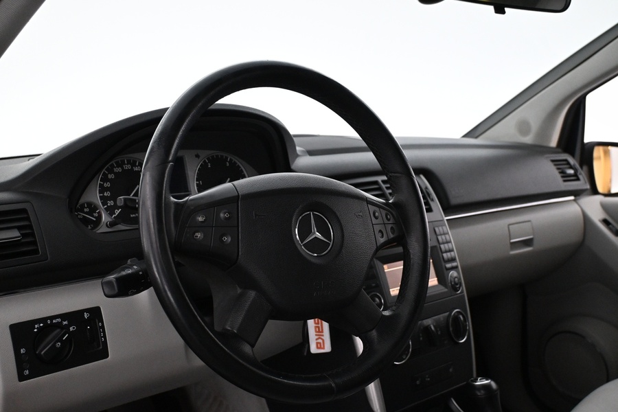 Mercedes-Benz B vaihtoauto