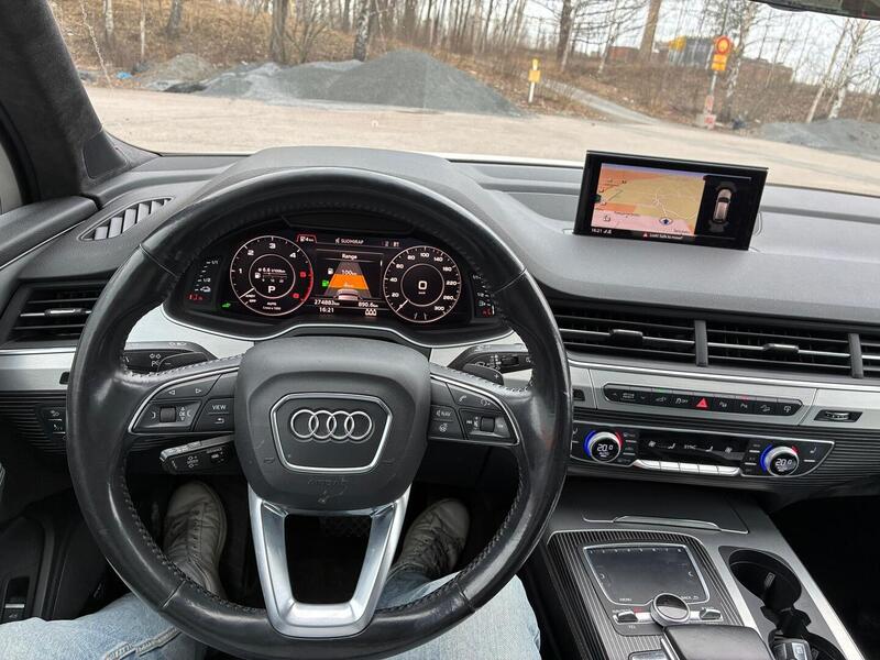 Audi Q7 vaihtoauto