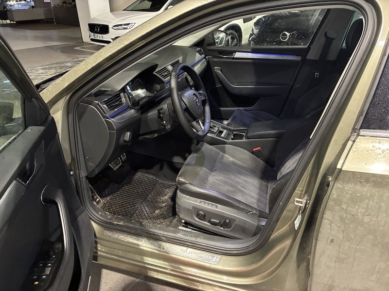 Skoda Superb vaihtoauto