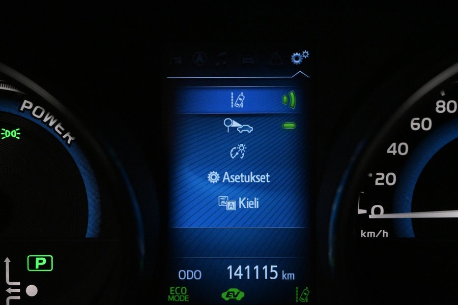 Toyota Auris vaihtoauto