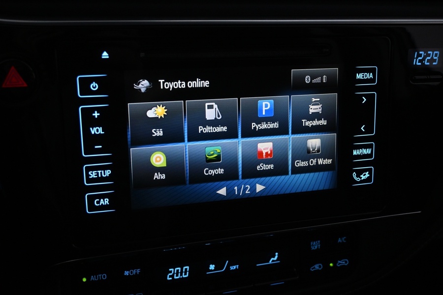 Toyota Auris vaihtoauto