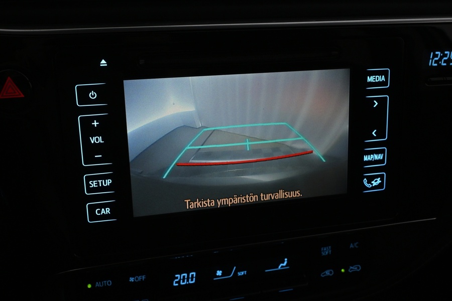 Toyota Auris vaihtoauto