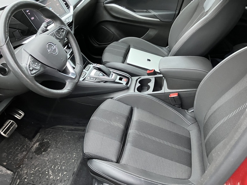 Opel Grandland vaihtoauto