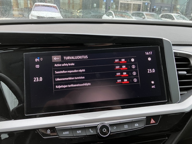 Opel Grandland vaihtoauto