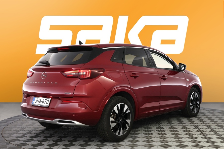 Opel Grandland vaihtoauto