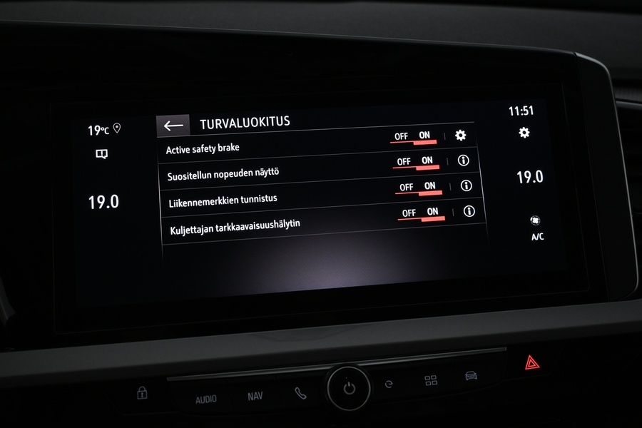 Opel Grandland vaihtoauto