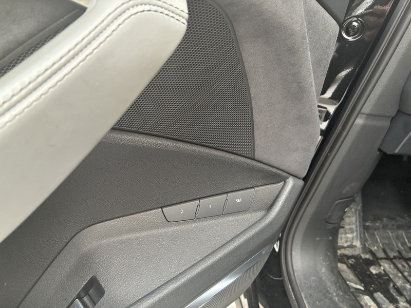 Audi Q8 e-tron vaihtoauto