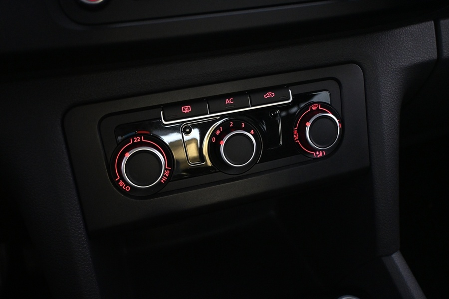 Volkswagen Amarok vaihtoauto