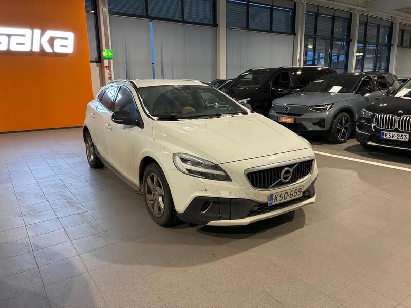 Volvo V40 Cross Country vaihtoauto