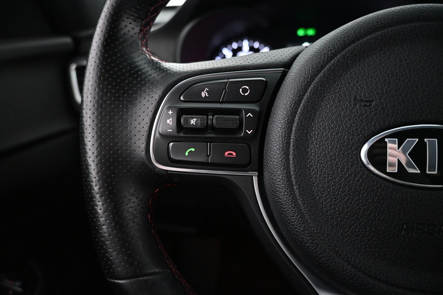 Kia Optima vaihtoauto