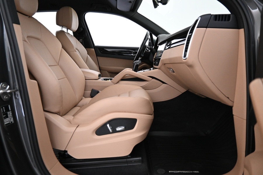 Porsche Cayenne vaihtoauto