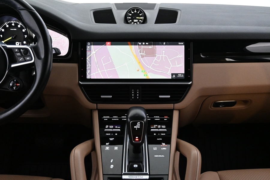 Porsche Cayenne vaihtoauto