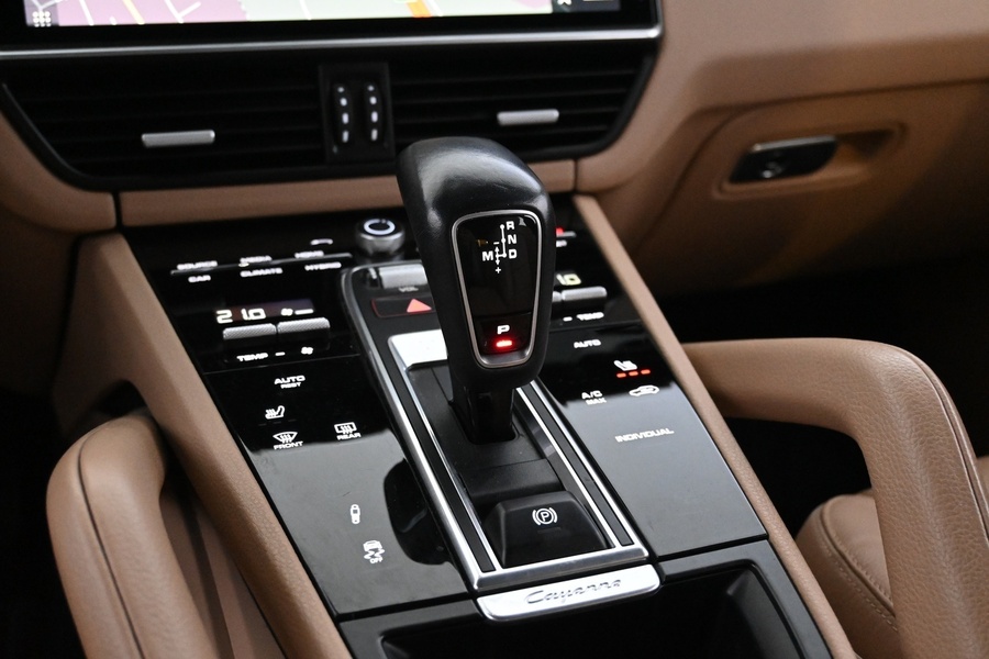 Porsche Cayenne vaihtoauto