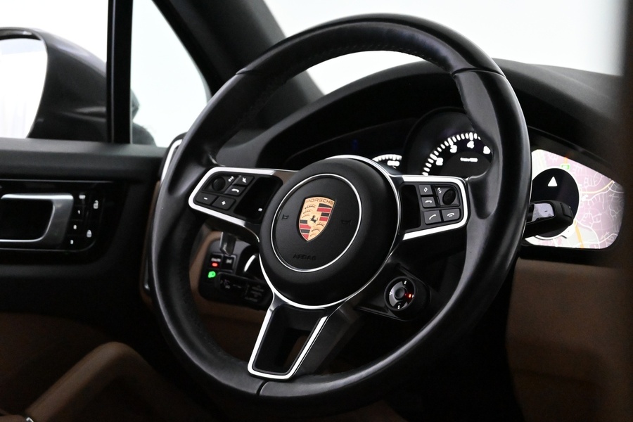 Porsche Cayenne vaihtoauto