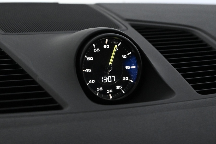 Porsche Cayenne vaihtoauto