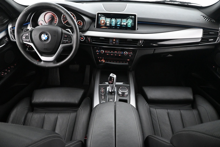 BMW X5 vaihtoauto