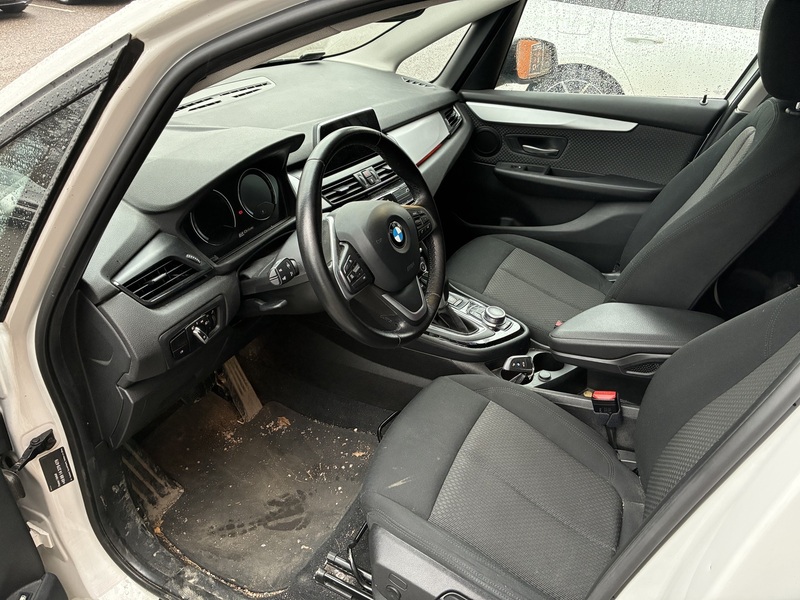 BMW 225 vaihtoauto