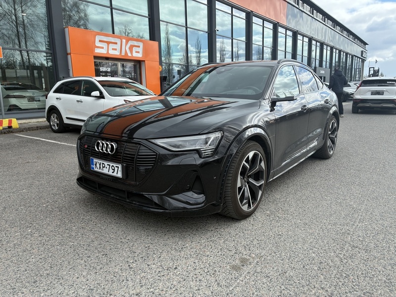 Audi e-tron vaihtoauto