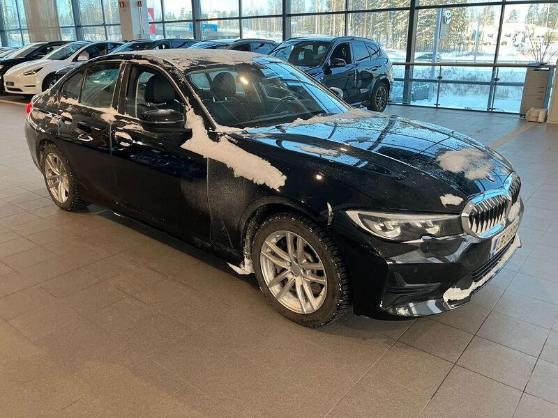 BMW 330 vaihtoauto