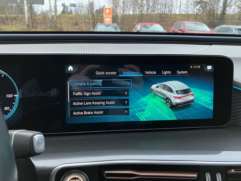Mercedes-Benz EQC vaihtoauto