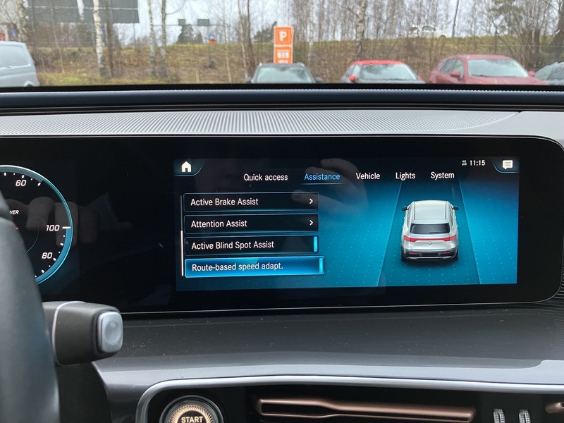 Mercedes-Benz EQC vaihtoauto