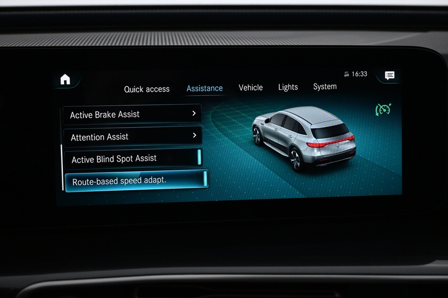 Mercedes-Benz EQC vaihtoauto