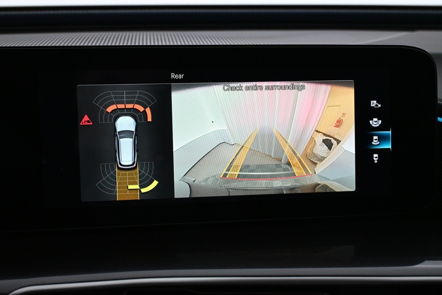 Mercedes-Benz EQC vaihtoauto