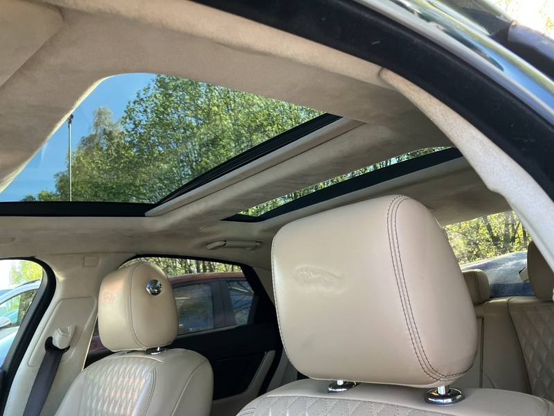 Jaguar XJ vaihtoauto