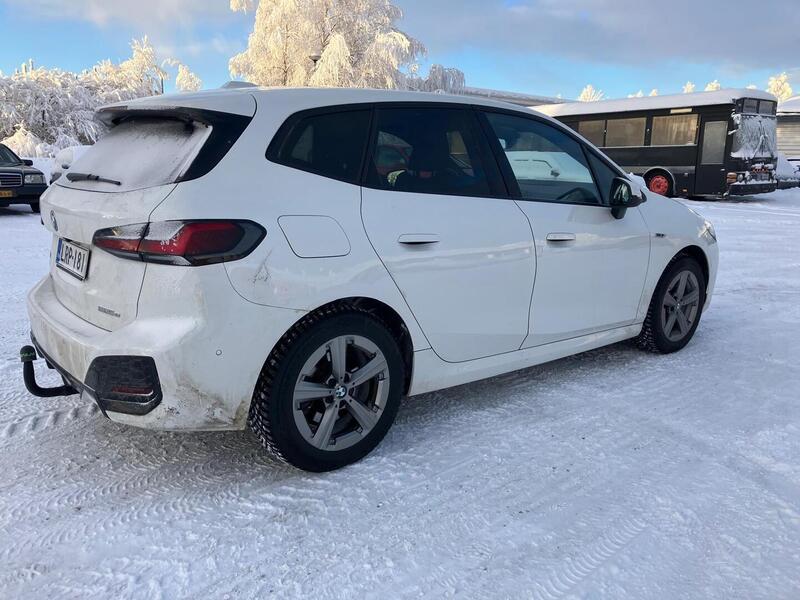 BMW 225 vaihtoauto