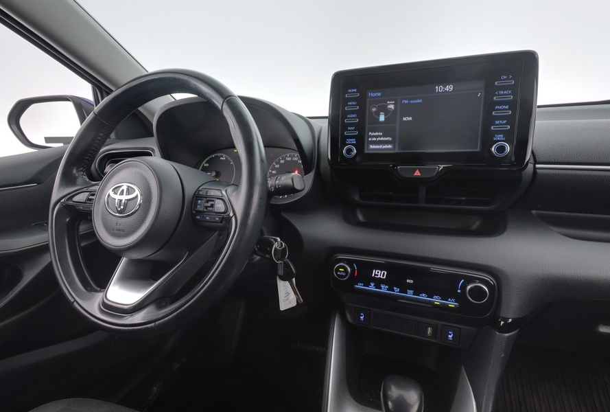 Toyota Yaris vaihtoauto