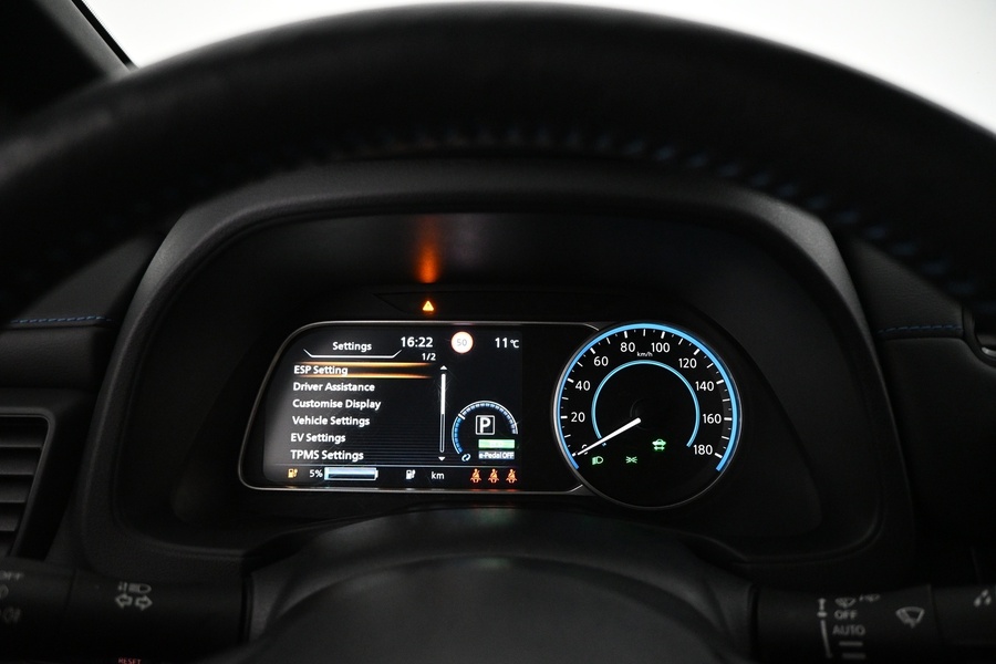 Nissan Leaf vaihtoauto