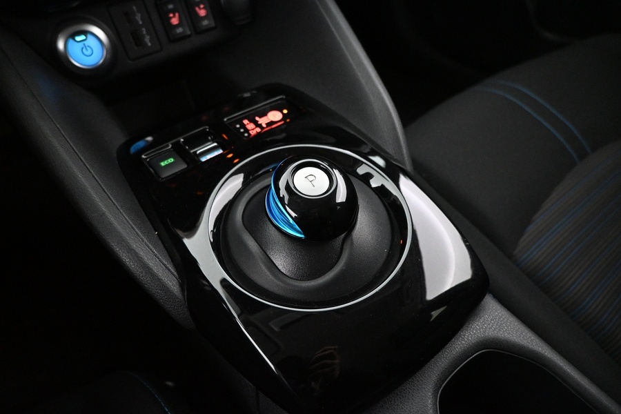 Nissan Leaf vaihtoauto