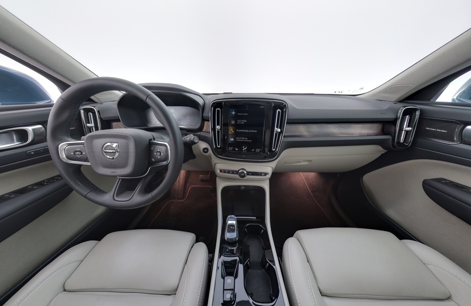 Volvo XC40 vaihtoauto